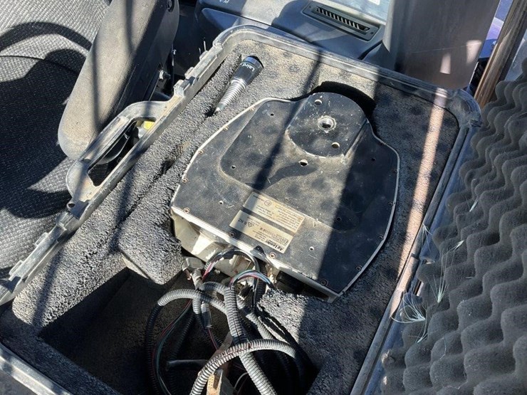 challenger-mt765d-image-27