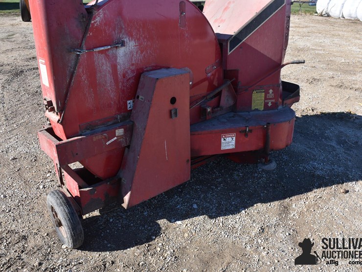 gehl-fb1580-pull-type-forage-blower-image-13