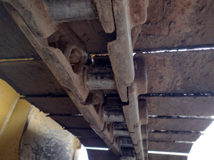 caterpillar-d5k2-lgp-image-29