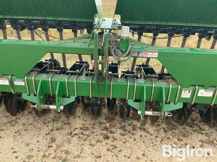 great-plains-2520f-image-9