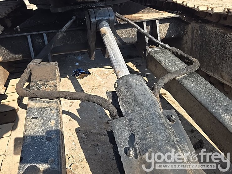 bobcat-331g-image-45