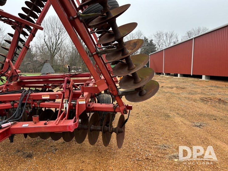 case-ih-3950-image-11