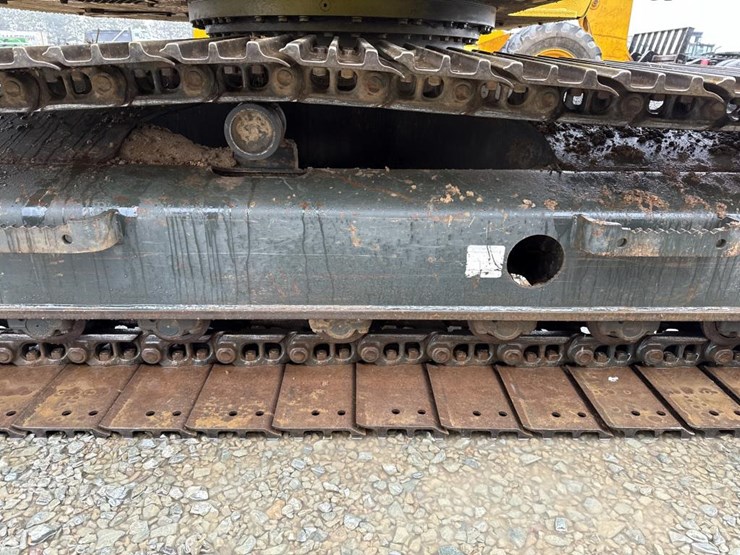 komatsu-pc138us-image-61