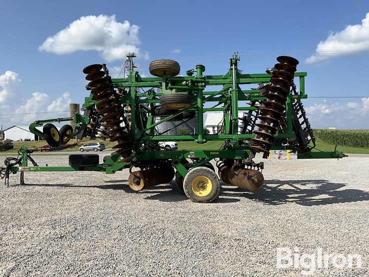 2015-john-deere-2620-image-8