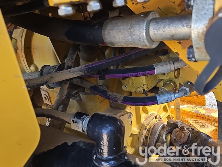 2016-caterpillar-950m-image-72