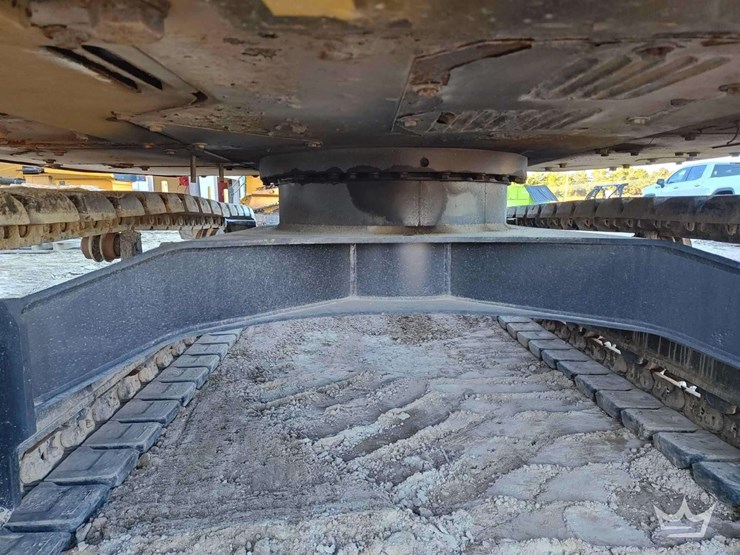 2019-deere-85g-image-12