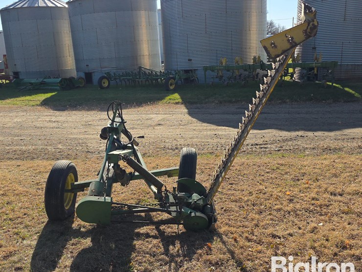 john-deere-450-image-6