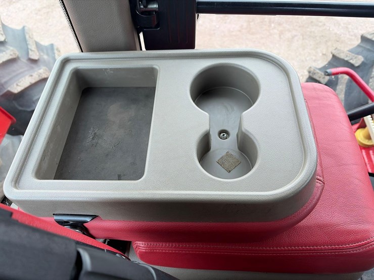 2012-case-ih-400-image-54