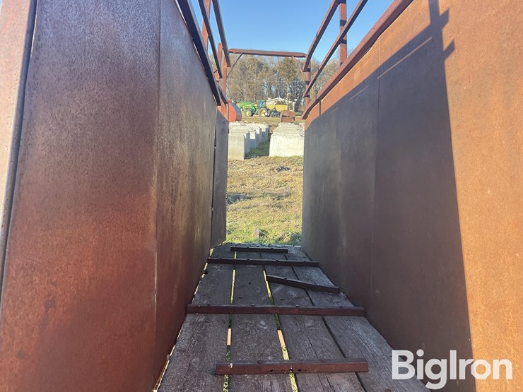 portable-livestock-chute-image-15