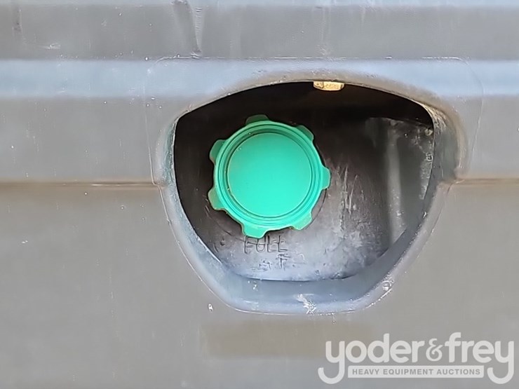 2019-club-car-carryall-1700-image-27