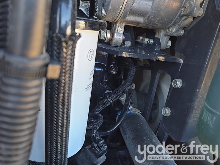 2022-yanmar-vio80-image-73