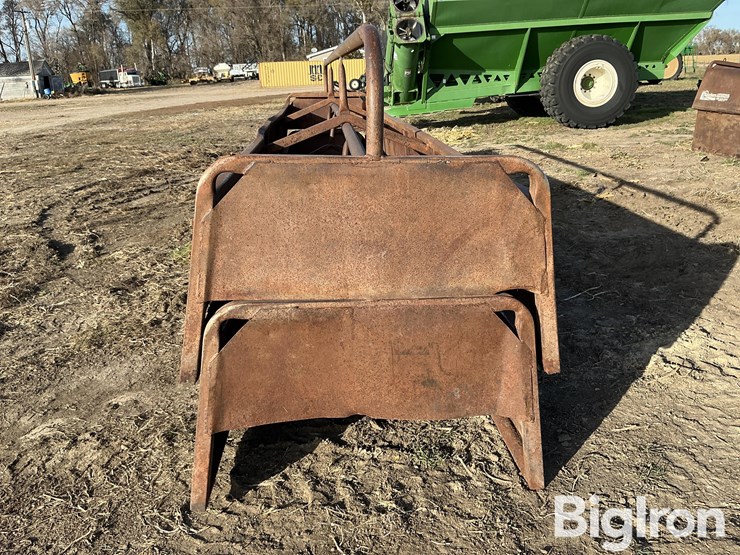 steel-bottomless-feed-bunks-image-2
