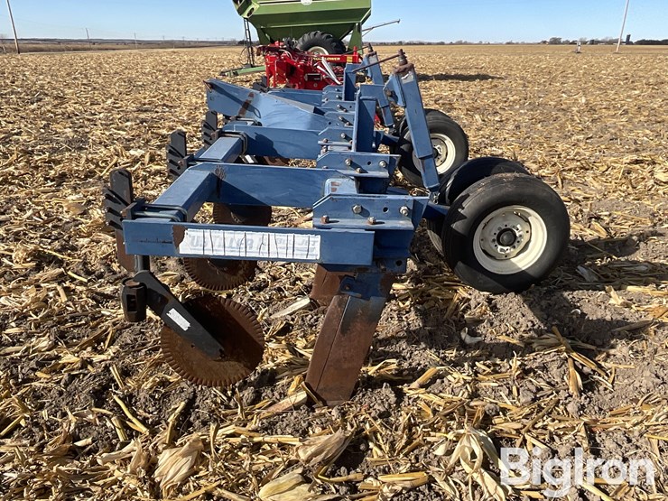 blu-jet-7-shank-sub-soil-tiller-image-8