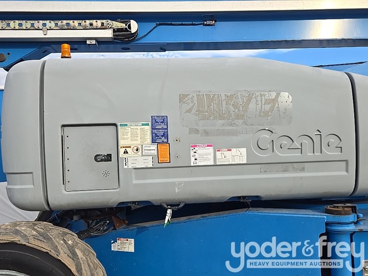 2015-genie-zx-135-image-98