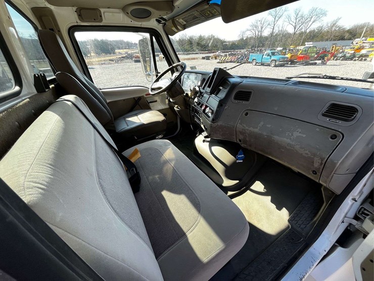 2005-sterling-acterra-image-85