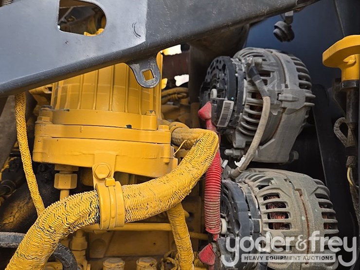 2017-deere-872g-image-127