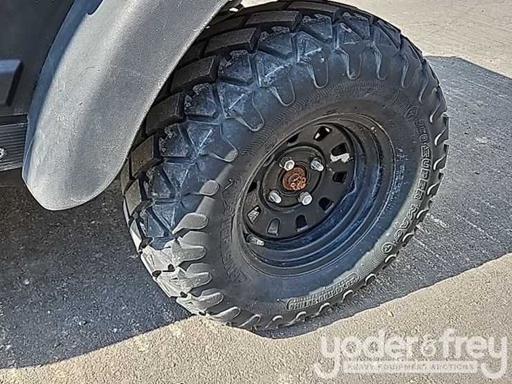 2019-club-car-carryall-1700-image-11