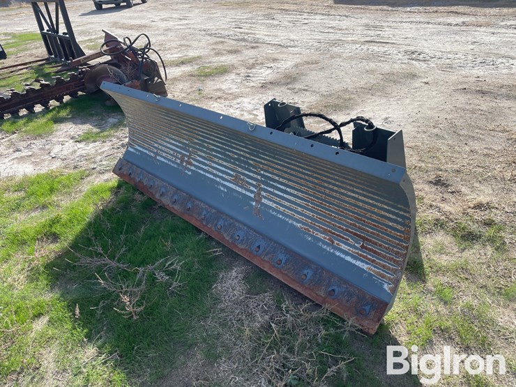 worksaver-quick-attach-dozer-blade-image-1