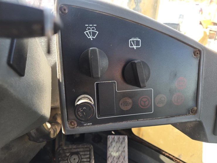 1998-caterpillar-it38g-image-59