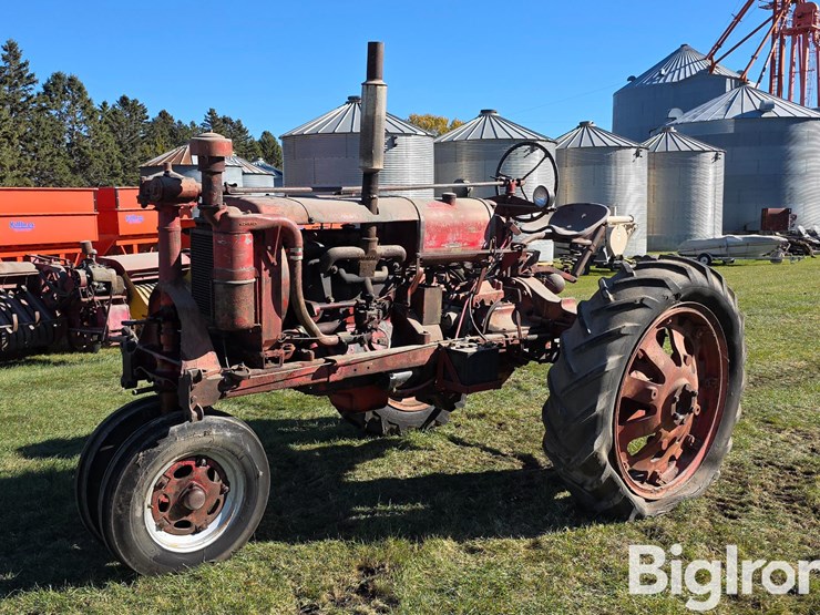 1938-farmall-f-20-2wd-tractor-image-1
