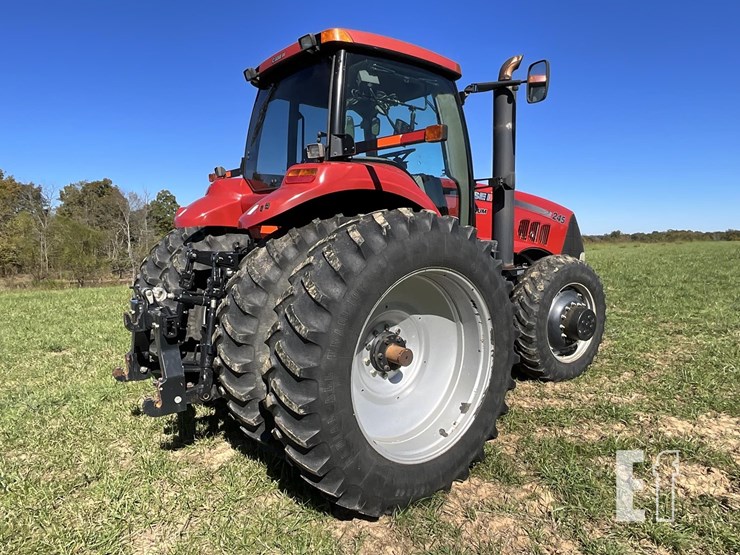 2010-case-ih-magnum-245-image-3