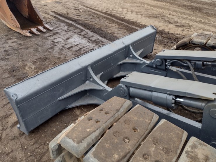 komatsu-pc128uu-2-image-23