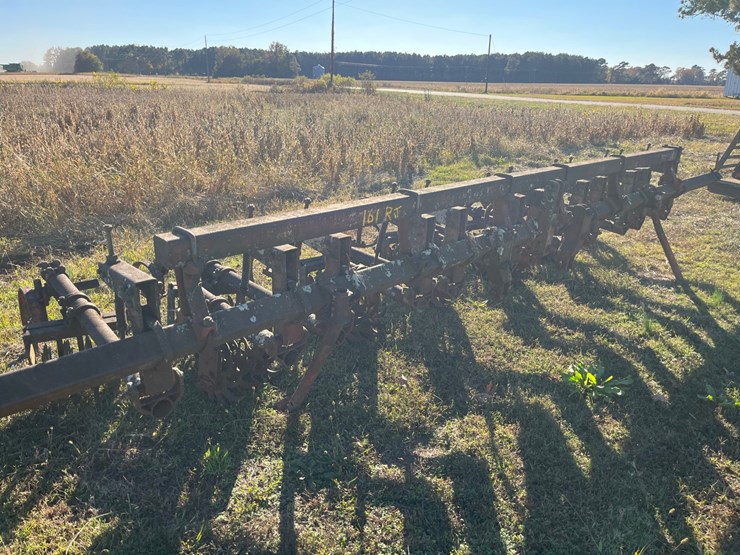 6-row-lillingston-rolling-cultivator,-20.5’-x-3.5”-diamond-bar,-located-at-276-jonestown-rd-snow-hill-nc,-call--252-531-8061-for-more-info.-image-2