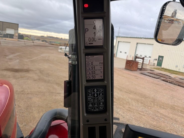 2012-case-ih-400-image-48