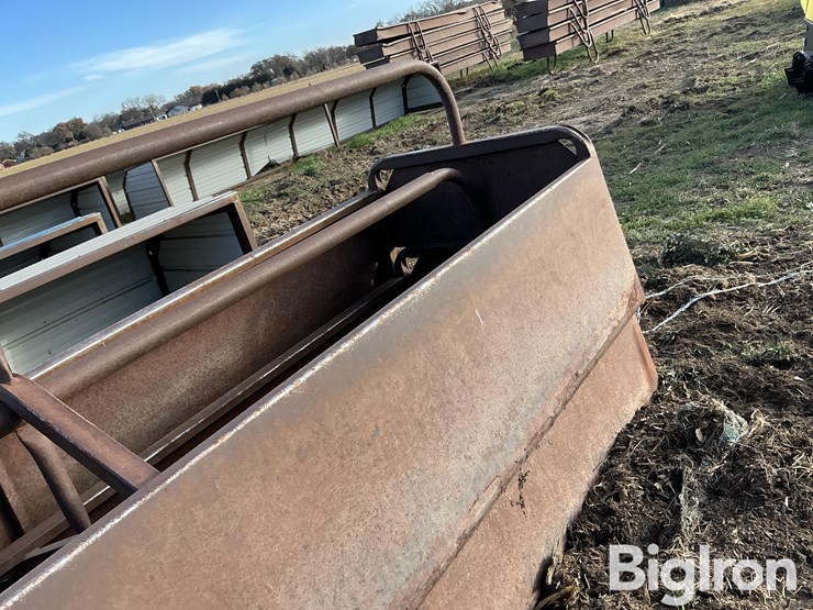 steel-bottomless-feed-bunks-image-14