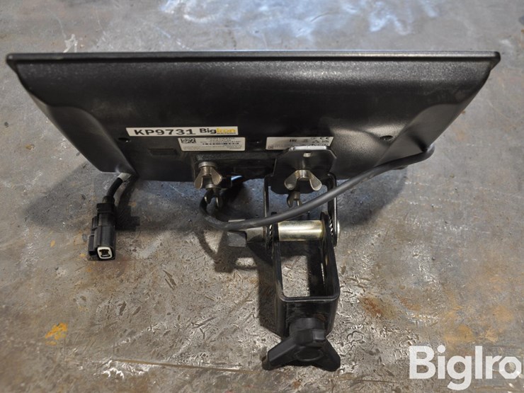 john-deere-g5plus-extended-monitor-image-2