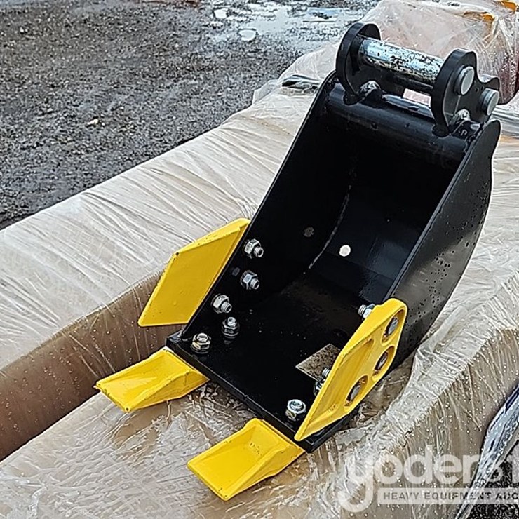 Unused IR 8" Toothed Bucket to suit Mini Excavator