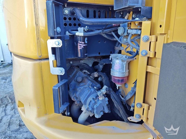 2019-deere-85g-image-17