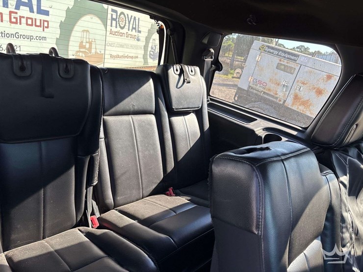 2016-ford-expedition-image-22