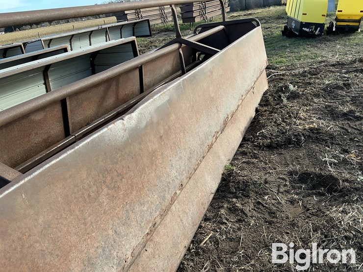 steel-bottomless-feed-bunks-image-13