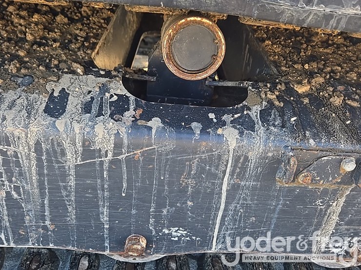 2022-yanmar-vio80-image-31