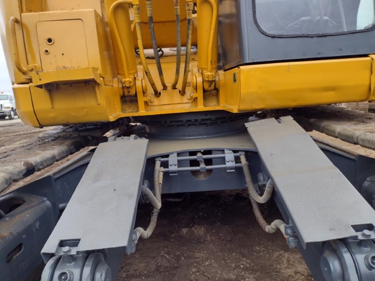 komatsu-pc128uu-2-image-21