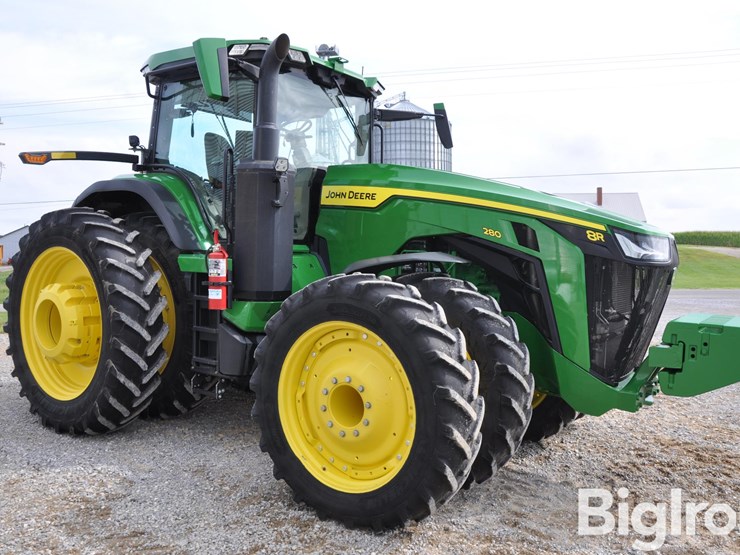 2022-john-deere-8r-280-image-3