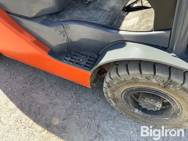 toyota-sfdu25-forklift-image-18