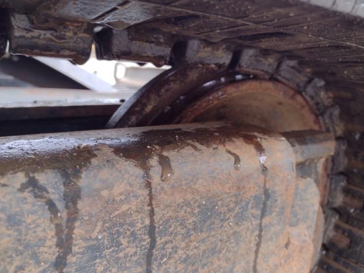 18-bobcat-e35-image-41