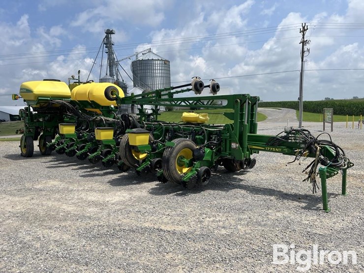 2020-john-deere-1775-image-3