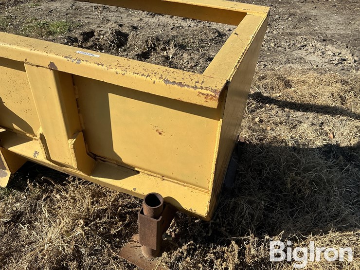 snow-blade-skid-steer-attachment-image-12