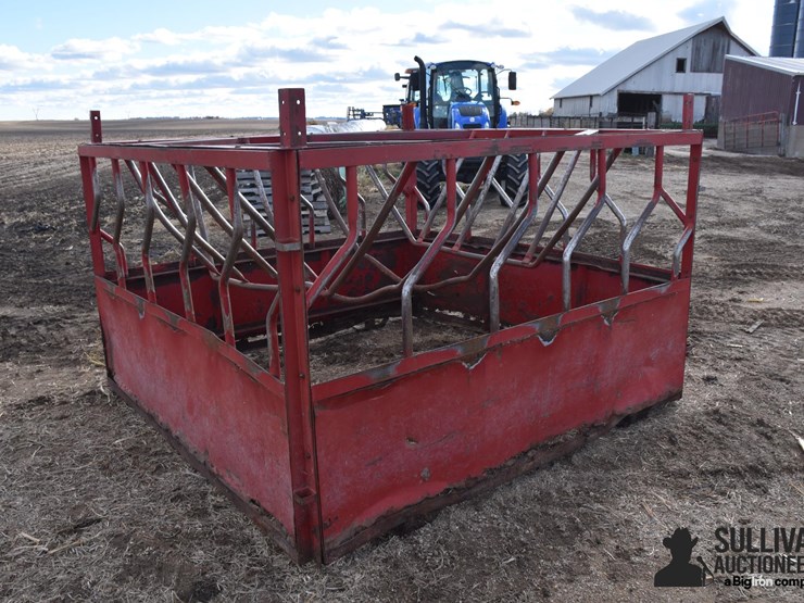 square-feeder-image-5