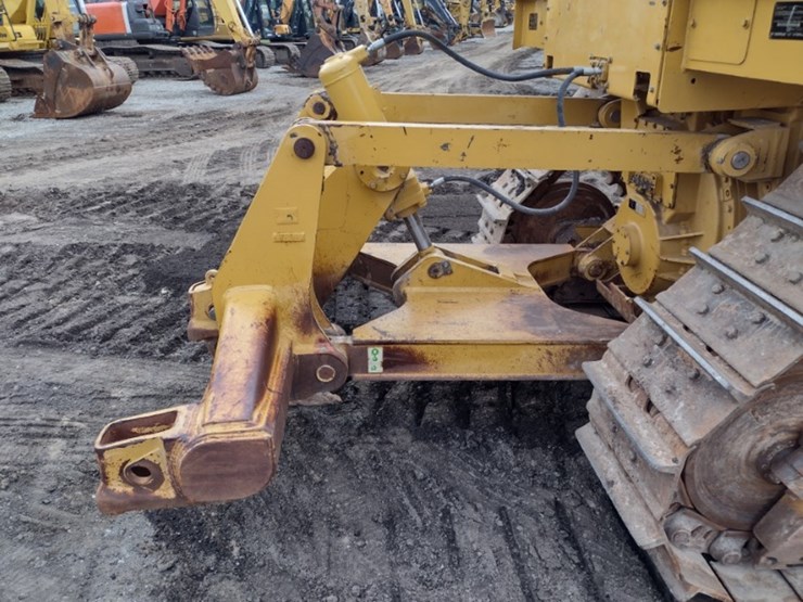 2004-caterpillar-d6r-xl-image-39