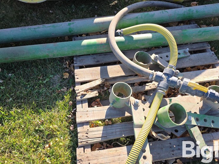 john-deere-200-image-15