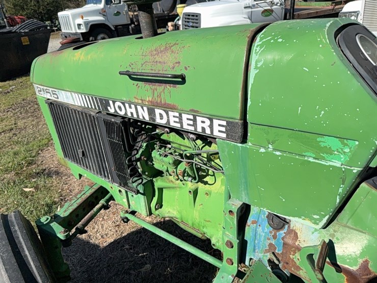 john-deere-2155-image-32