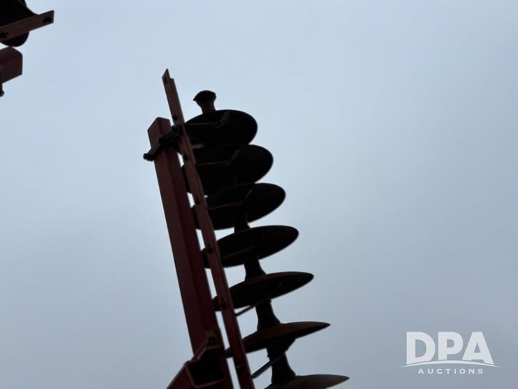 case-ih-3950-image-24