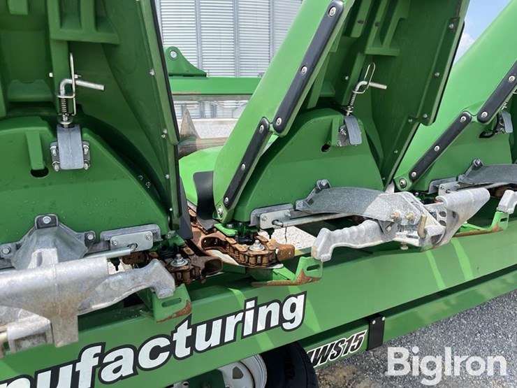 2024-john-deere-c12f-image-14