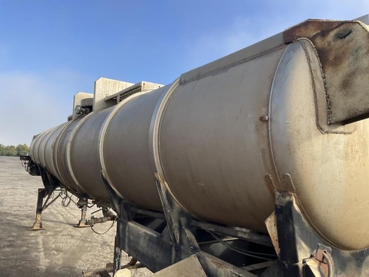 1972-fruehauf-trailer-image-6