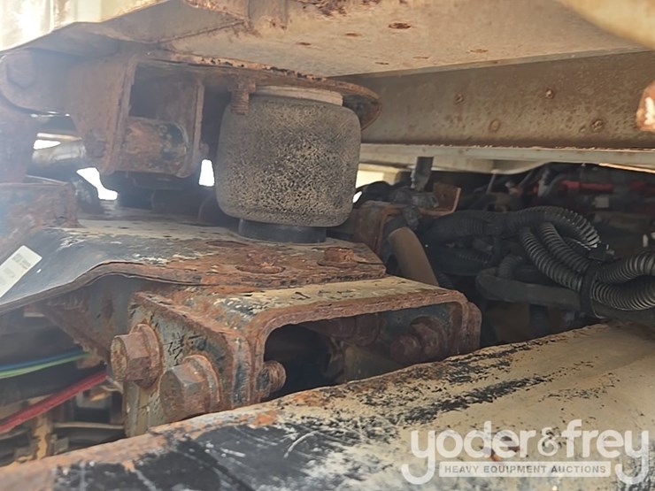 2015-international-4300-sba-image-66