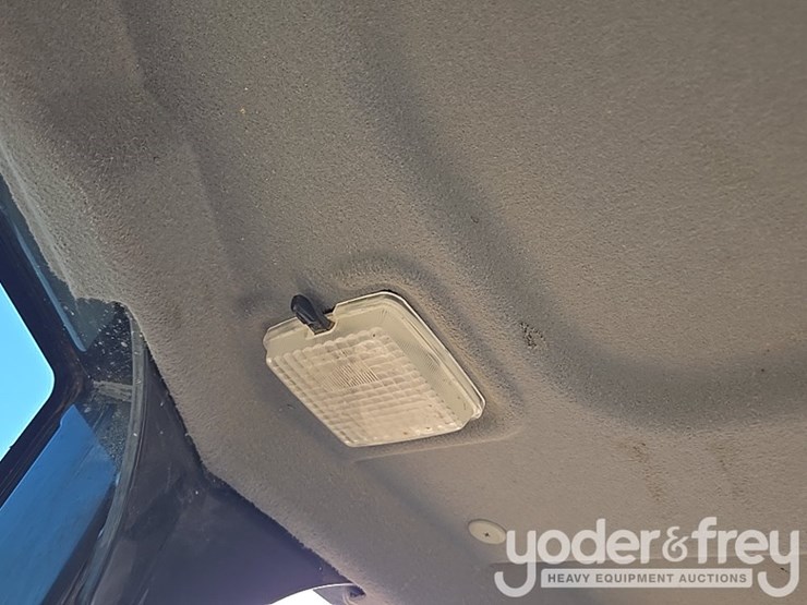 2022-yanmar-vio80-image-126